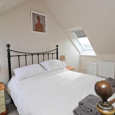 By The Beach Cottage, Dogs Welcome Saint Merryn Exterior photo